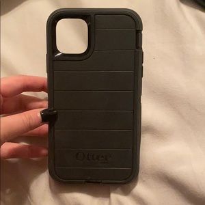 iPhone 11 Pro Max defender case